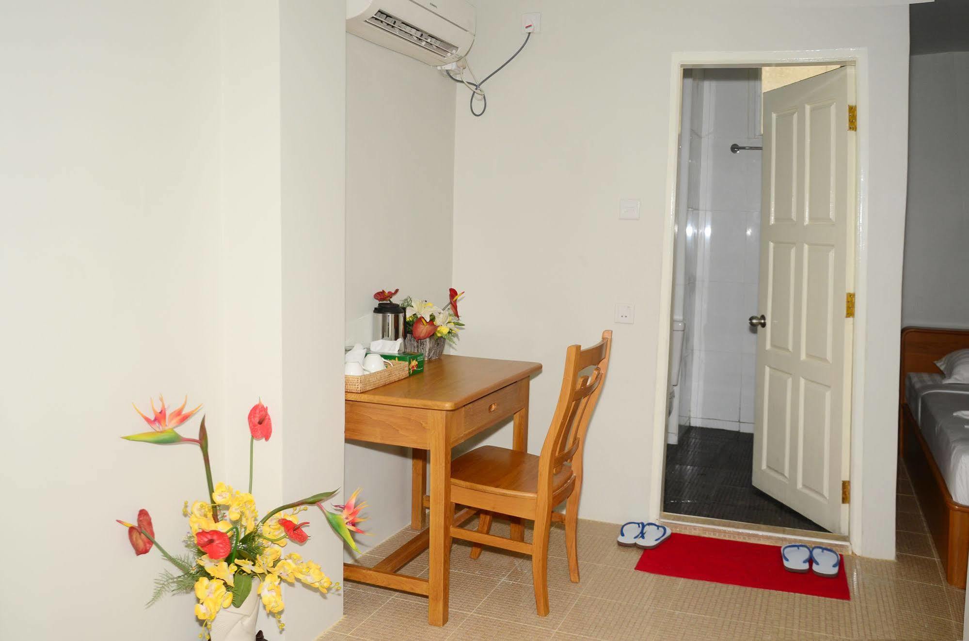 Hotel Yno Yangon Luaran gambar