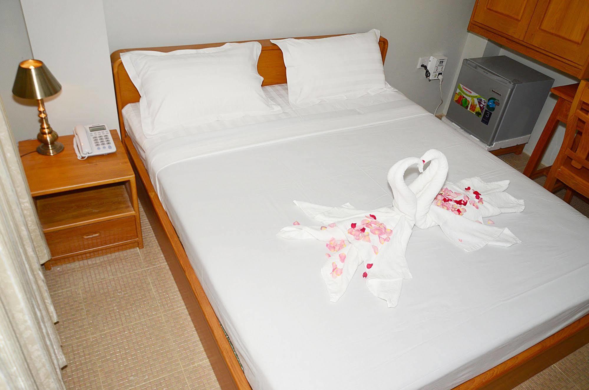 Hotel Yno Yangon Luaran gambar